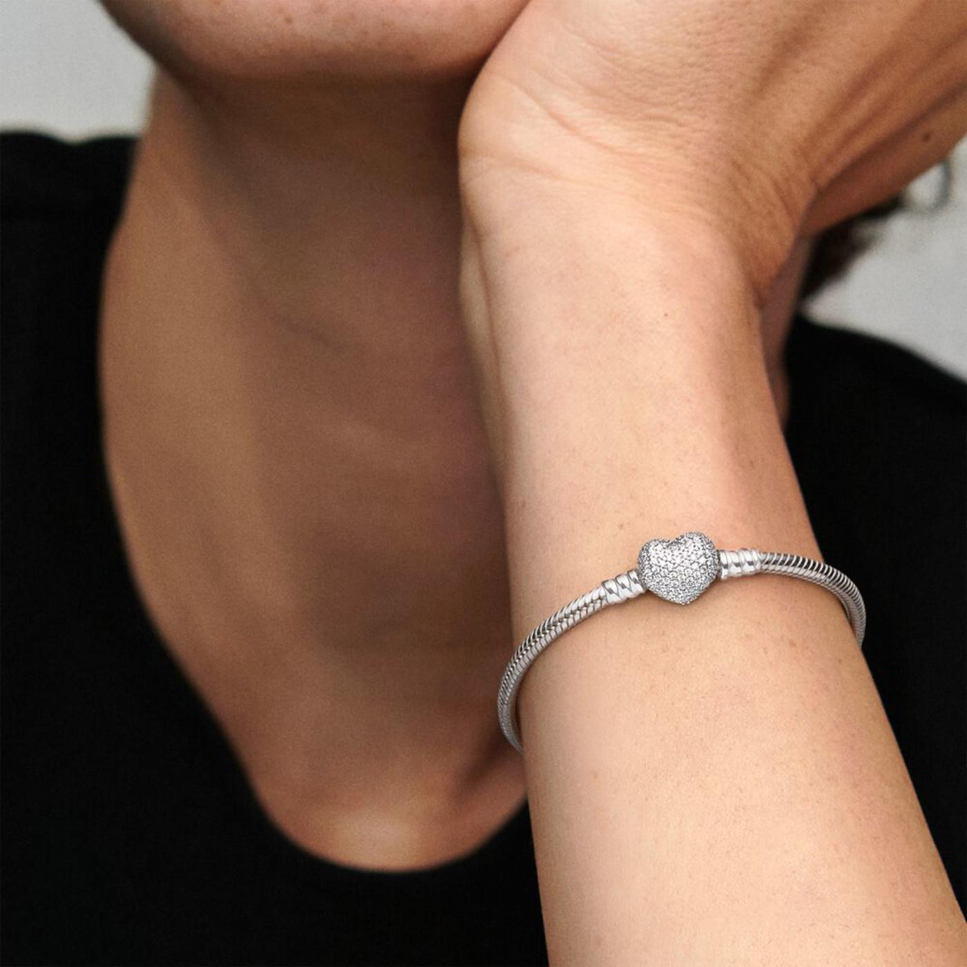 Pandora 590727-18 Moments Sterling Silver Pave Heart Clasp Women's Bracelet - Watch Home™