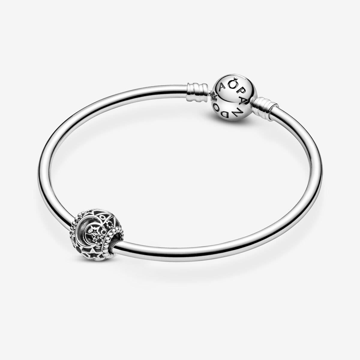 Offen gearbeitetes Sonne, Mond & Sterne Charm