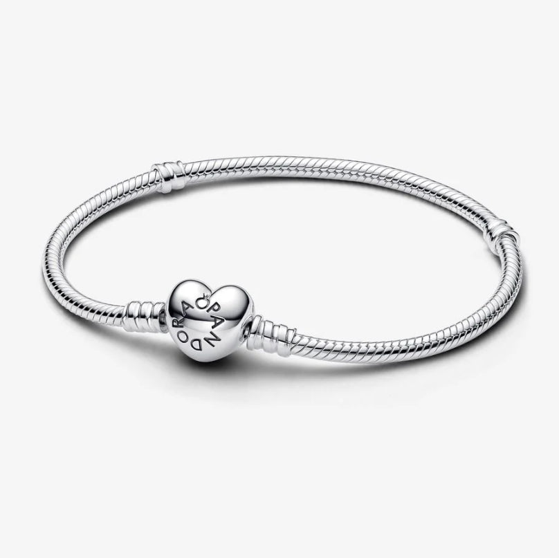 Pandora 590719 Sterling Silver Bracelet With Heart Clasp 20 cm