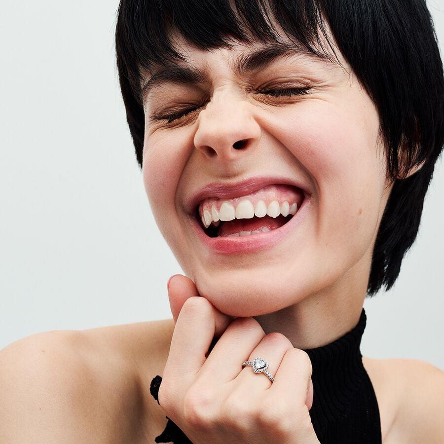 Erhabenes Herz Ring