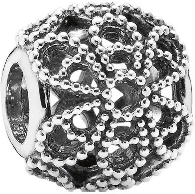 Offen gearbeitetes Metallperlen-Blüten Charm